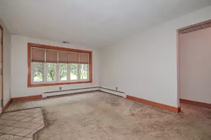 944 Larkridge Ave, Youngstown, OH 44512 - Photo 5