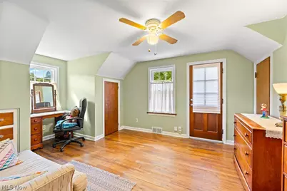 691 E Ford Avenue, Barberton, OH 44203 - Photo 21
