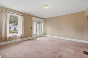 42 W 7th St, Dresden, OH 43821 - Photo 5