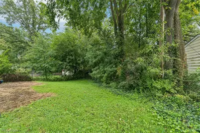 2143 Hillside Street, Cuyahoga Falls, OH 44221 - Photo 29