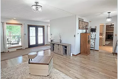 1043 Reedy Drive, Wadsworth, OH 44281 - Photo 9