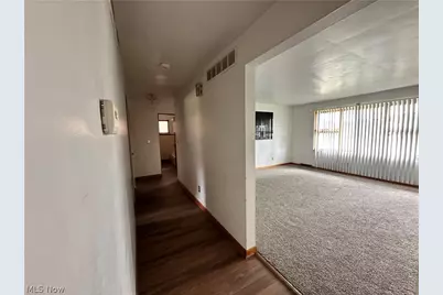 229 Donnell Street, Weirton, WV 26062 - Photo 11