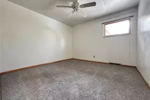 229 Donnell St, Weirton, WV 26062 - Photo 19