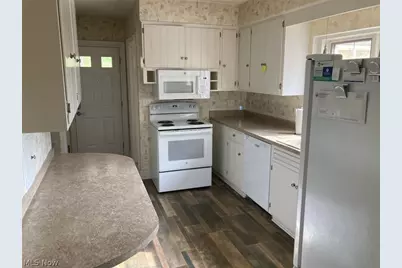 965 N Broadway Street, New Philadelphia, OH 44663 - Photo 9
