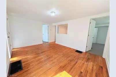971 Eastman Street, Zanesville, OH 43701 - Photo 9