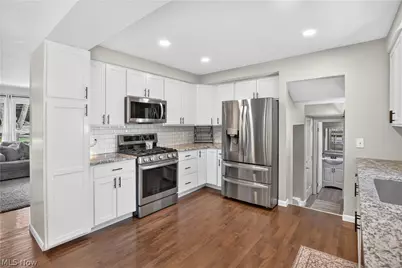 8247 Fairlane Drive, Macedonia, OH 44056 - Photo 9