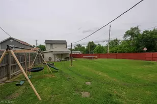 544 E High St, Uhrichsville, OH 44683 - Photo 5