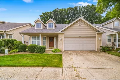 2600 Redtail Court #34, Twinsburg, OH 44087 - Photo 1