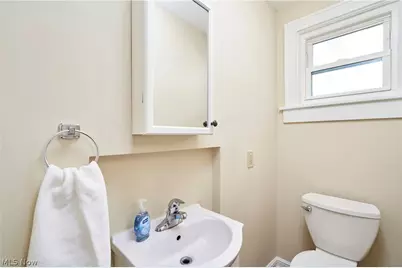 1831 17th Street, Cuyahoga Falls, OH 44223 - Photo 11