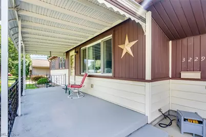 3229 Glen Oaks Drive, Youngstown, OH 44511 - Photo 7
