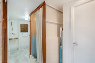3229 Glen Oaks Dr, Youngstown, OH 44511 - Photo 37