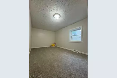 4527 Arlington Road, Uniontown, OH 44685 - Photo 13