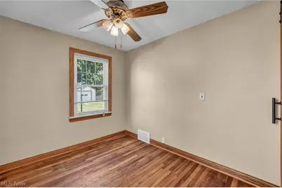 1365 E 348th Street, Eastlake, OH 44095 - Photo 13