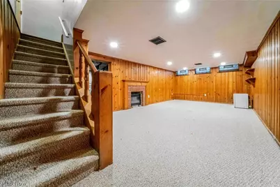 19701 Fairmount Boulevard, Huber Heights, OH 44118 - Photo 43