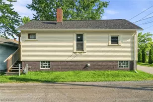 376 E 1/2 Ohio Ave, Sebring, OH 44672 - Photo 3