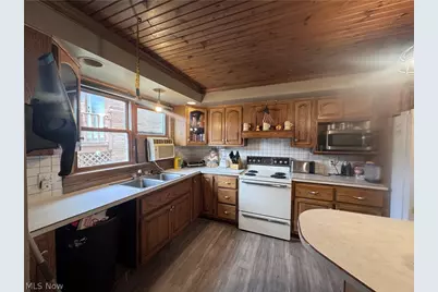 419 W Lincoln Way, Lisbon, OH 44432 - Photo 9