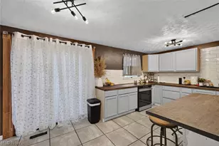5124 Willow Crest Ave, Austintown, OH 44515 - Photo 17