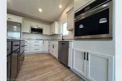 4703 Stevie Avenue SW, Massillon, OH 44646 - Photo 17