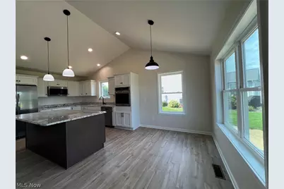 4703 Stevie Avenue SW, Massillon, OH 44646 - Photo 25