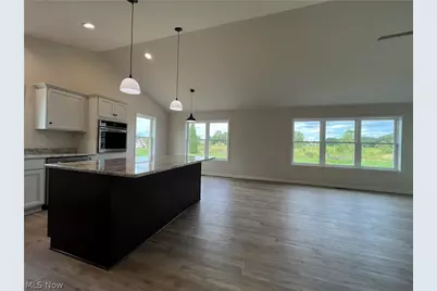 4703 Stevie Avenue SW, Massillon, OH 44646 - Photo 9