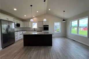 4703 Stevie Ave SW, Massillon, OH 44646 - Photo 23
