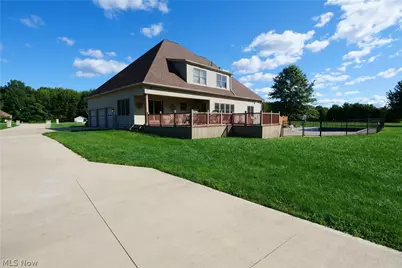25785 Meadow Trail, Columbia Station, OH 44028 - Photo 41