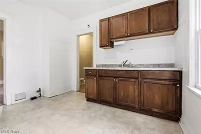 3286 E 140th Street, Loveland, OH 44120 - Photo 9
