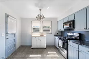 2418 11th St NW, Canton, OH 44708 - Photo 11