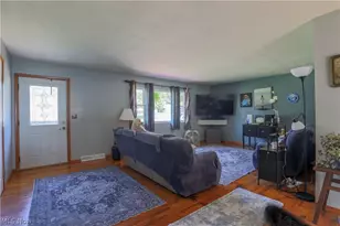 3425 Roanoke St NW, Massillon, OH 44646 - Photo 3