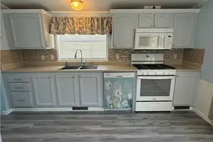 11608 NE 4th St, Magnolia, OH 44643 - Photo 15