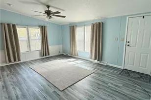 11608 NE 4th St, Magnolia, OH 44643 - Photo 17