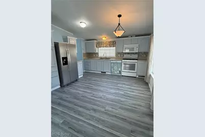 11608 NE 4th Street, Magnolia, OH 44643 - Photo 13