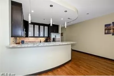 701 W Lakeside Avenue #608, Loveland, OH 44113 - Photo 5