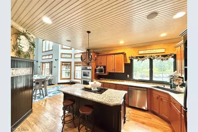 5277 Manchester Avenue NW, North Lawrence, OH 44666 - Photo 19