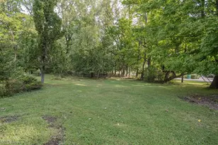 26240 Pettibone Rd, Oakwood, OH 44146 - Photo 37