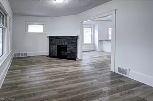 1931 W 74th St, Loveland, OH 44102 - Photo 9