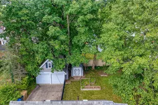 1721 Grant Ave, Cuyahoga Falls, OH 44223 - Photo 3