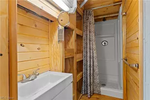1721 Grant Ave, Cuyahoga Falls, OH 44223 - Photo 29