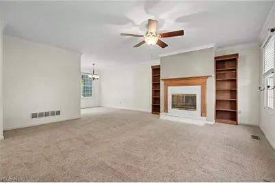 3508 E Prescott Circle, Cuyahoga Falls, OH 44223 - Photo 3