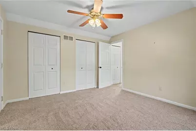 3508 E Prescott Circle, Cuyahoga Falls, OH 44223 - Photo 25