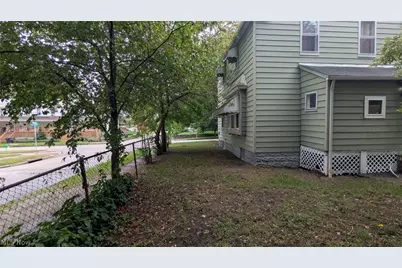 916 6th St 6th, Canton, OH 44703 - Photo 3