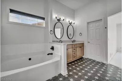1621 Cadney Street NE, Canton, OH 44714 - Photo 13
