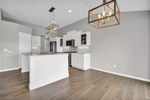 1621 Cadney St NE, Canton, OH 44714 - Photo 5