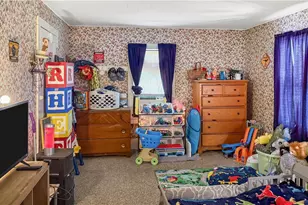 44 Walnut St, Leetonia, OH 44431 - Photo 17
