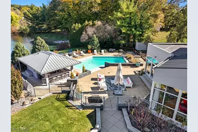 4735 Mallard Pond Drive, Akron, OH 44333 - Photo 9