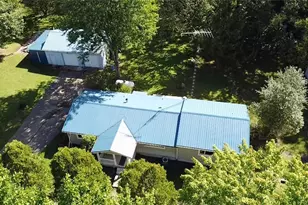 10182 Andora Rd NE, West Chester, OH 44625 - Photo 3
