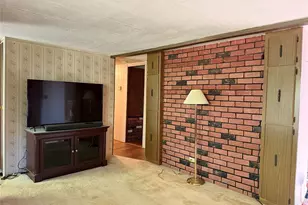 10182 Andora Rd NE, West Chester, OH 44625 - Photo 9