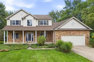5688 Shallow Creek Ave, Louisville, OH 44641 - Photo 3