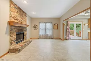 5688 Shallow Creek Ave, Louisville, OH 44641 - Photo 7