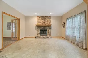 5688 Shallow Creek Ave, Louisville, OH 44641 - Photo 5